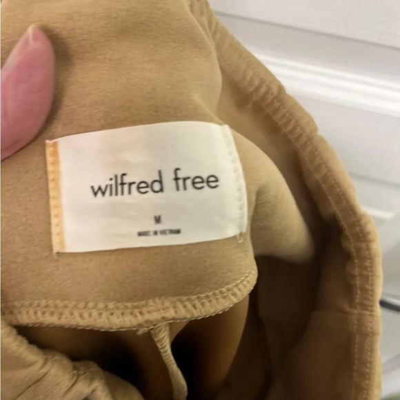 Aritzia Wilfred Free Daria Vegan Faux Suede Biege Leggings High Waist Size M New - Picture 8 of 10